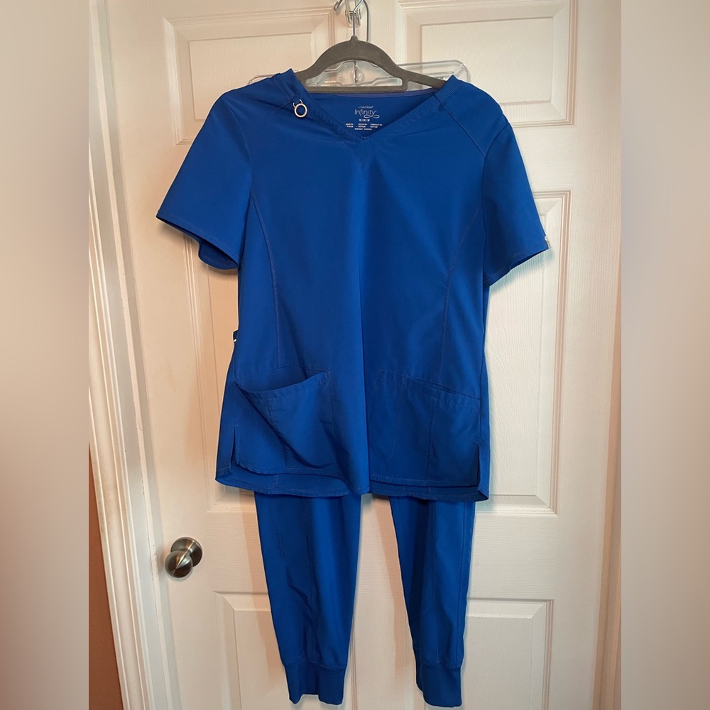 Royal blue Cherokee infinity scrub set